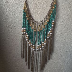 Elegant Beaded Necklace with Fringe